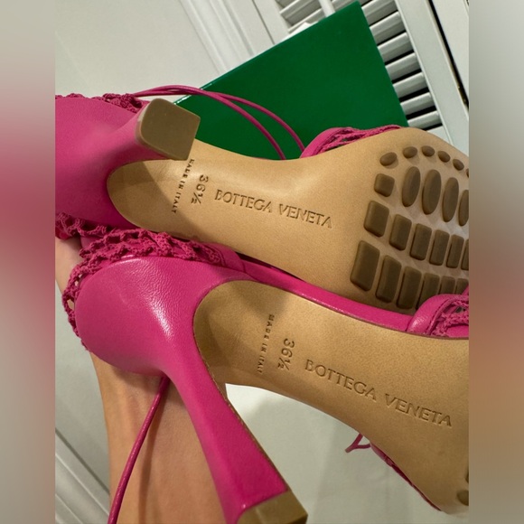 Brand New BOTTEGA VENETA Pink Hollyhock Stretch Web Lace-Up Heels Sandals 36.5 - Picture 5 of 9